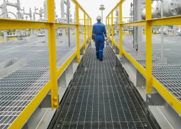 Hot dip galvanized steel grating for industrial platform
